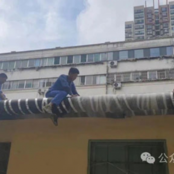 備戰(zhàn)供暖，全面開展小區(qū)試壓工作